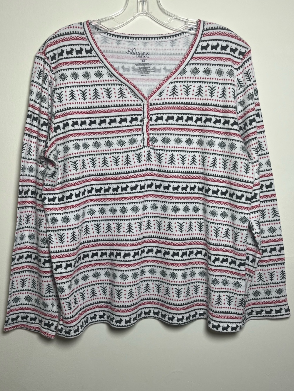 Croft & Barrow White Sleepwear Long-Sleeve Henley with Red Green Fair Isle Print